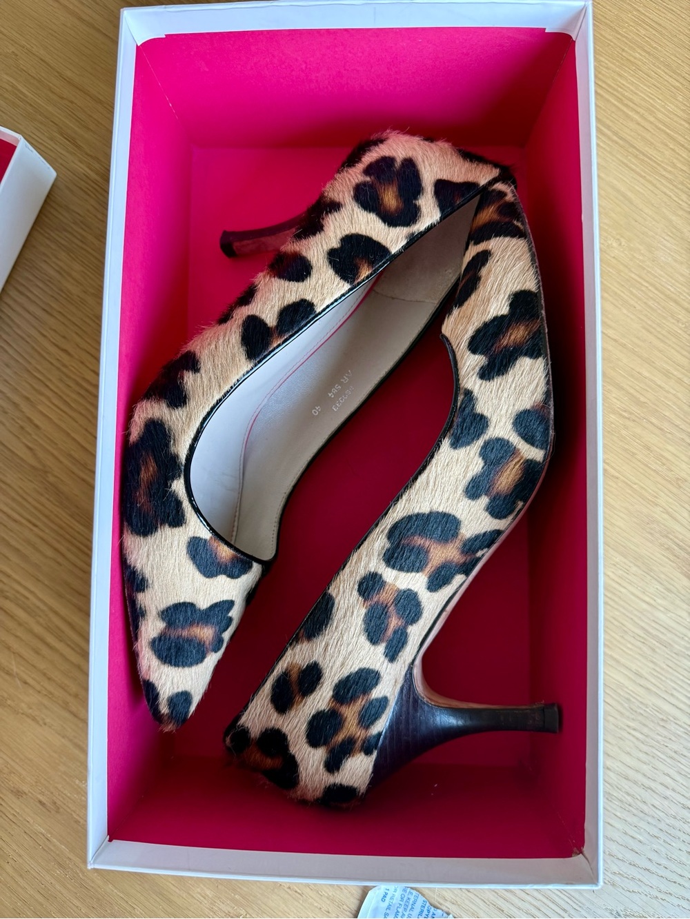 Boden Leopard Print Pointed Toe heels, size 40 (9-9.5) - Picture 5 of 5